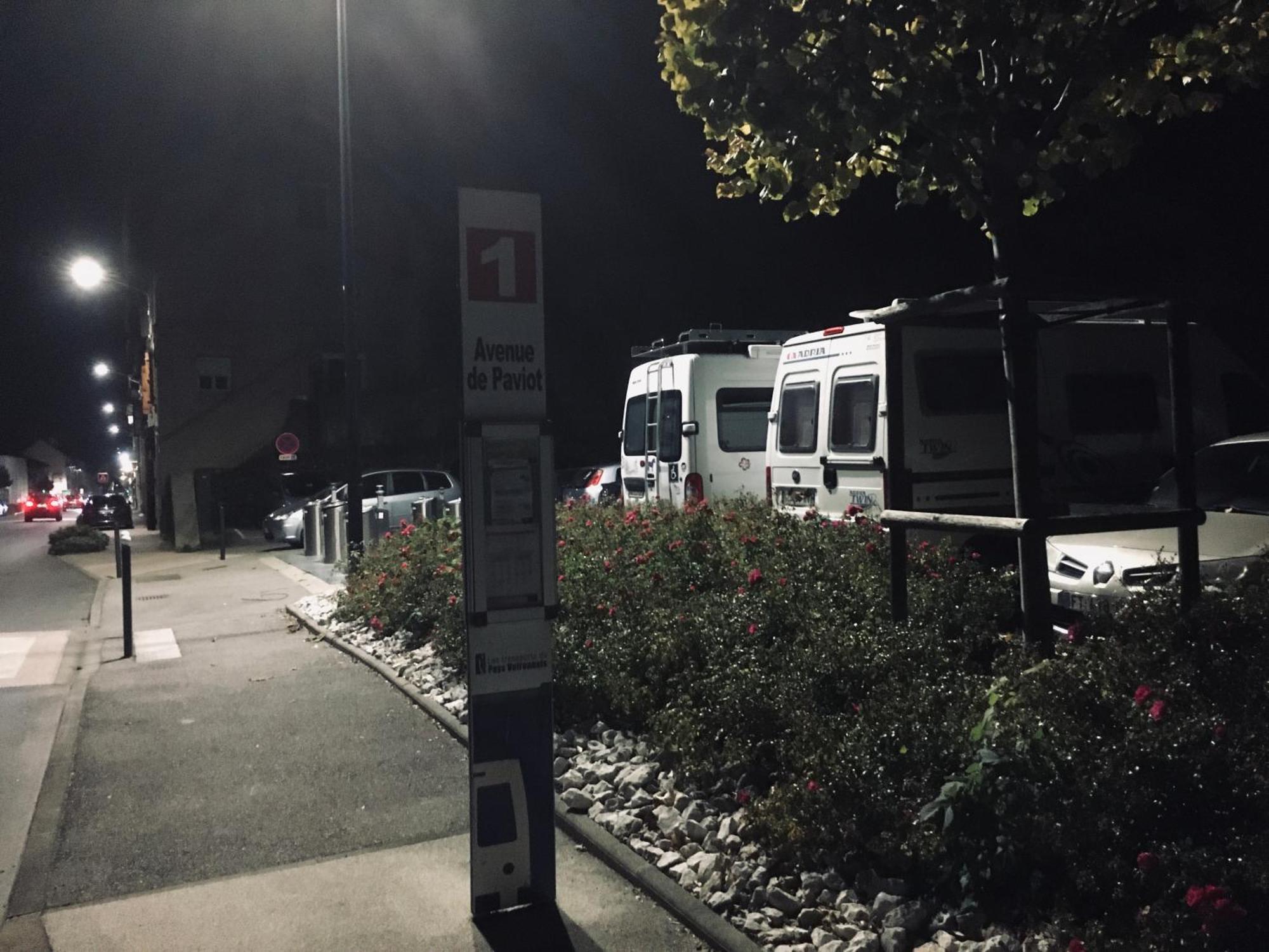 Appart Chartreux Baignoire Massante ,A 3 Minutes Du Centre En Bus! 2 Etoiles Atout France ヴォワロン エクステリア 写真